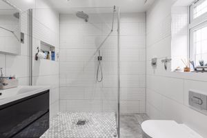 Photo 11- click for photo gallery